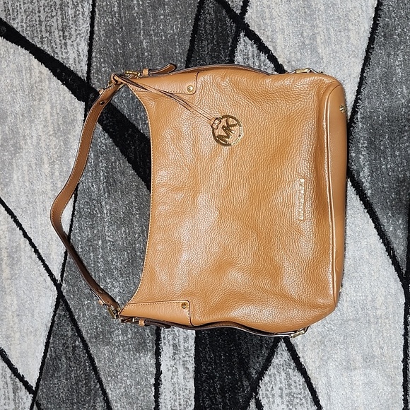 MICHAEL MICHAEL KORS BEDFORD LARGE SOFT BROWN LEATHER SHOULDER BAG PURSE - Picture 1 of 13